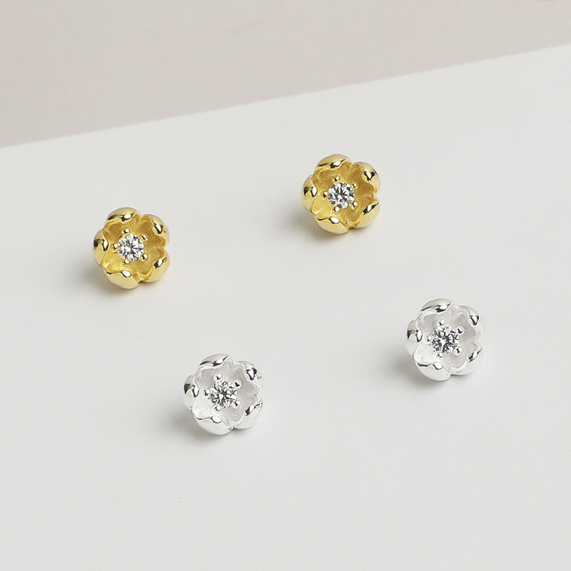 Jewelry Making In La - Ciondolo a forma di mini fiore
