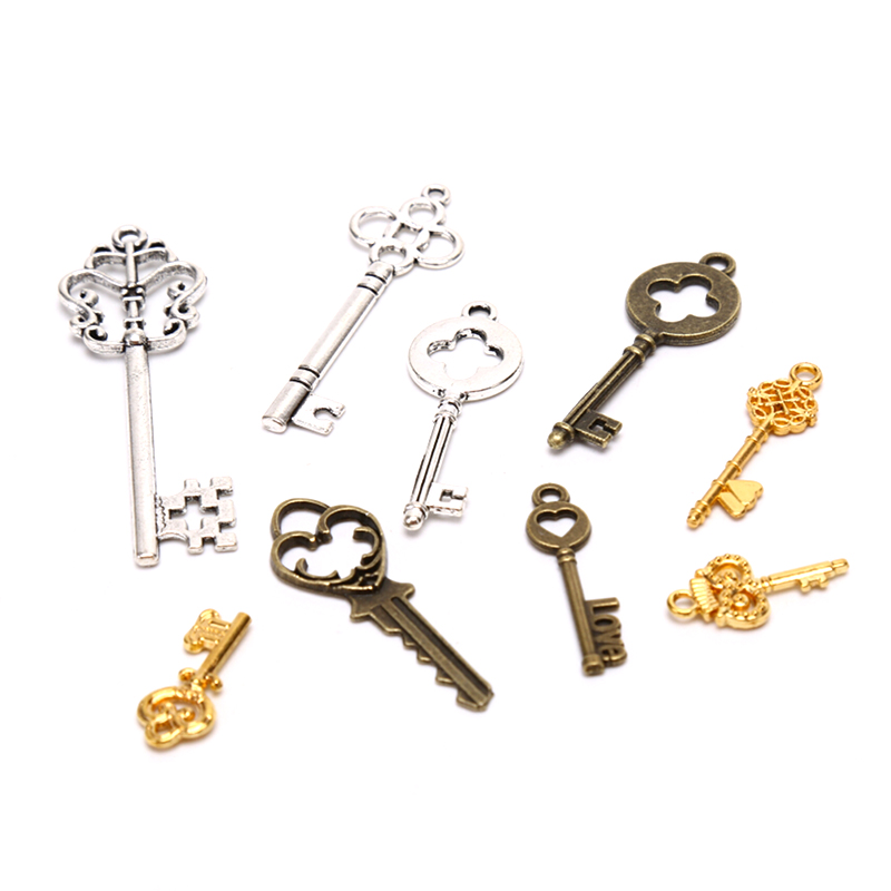 [LA] Set di 13 Ciondoli Vintag - Jewelry Making In La recensione e prezzo